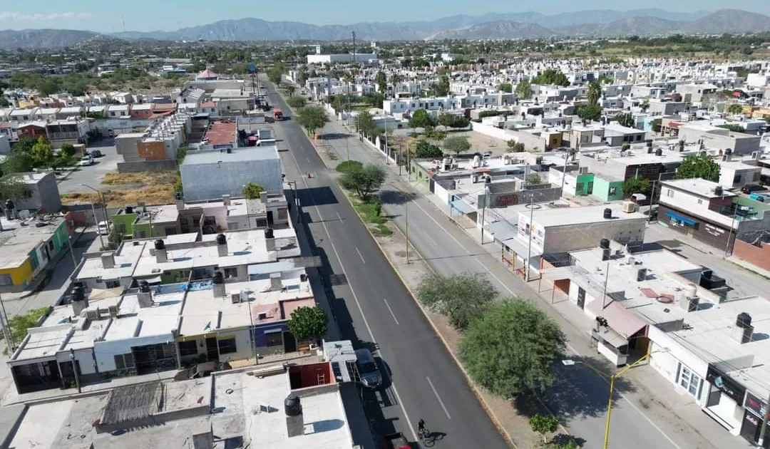 Se aplicaron 10 mil 678 metros cuadrados de carpeta asfÃ¡ltica.