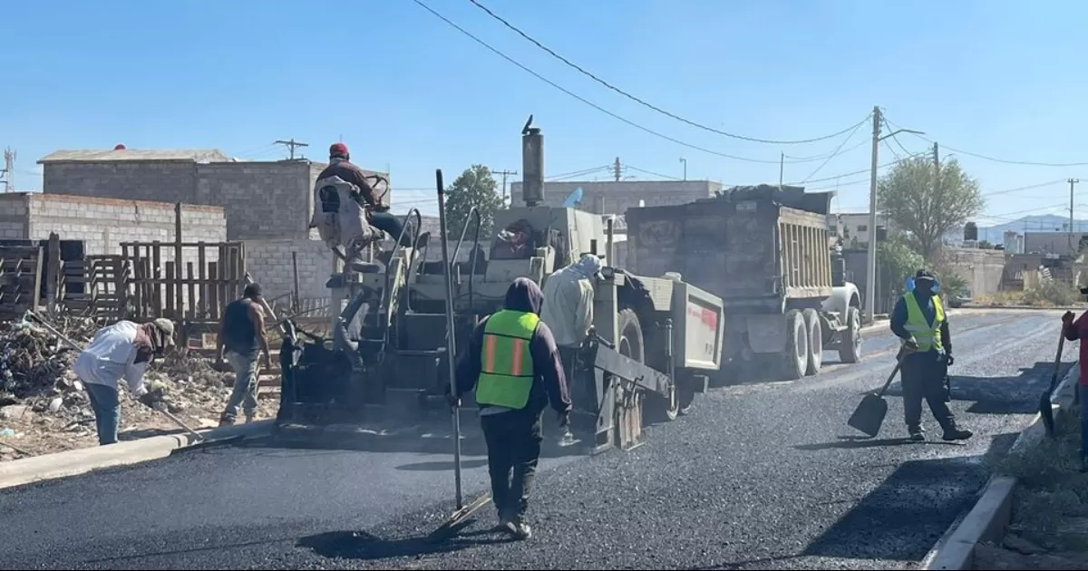 Priorizarán pavimentación de vialidades para el año entrante.
