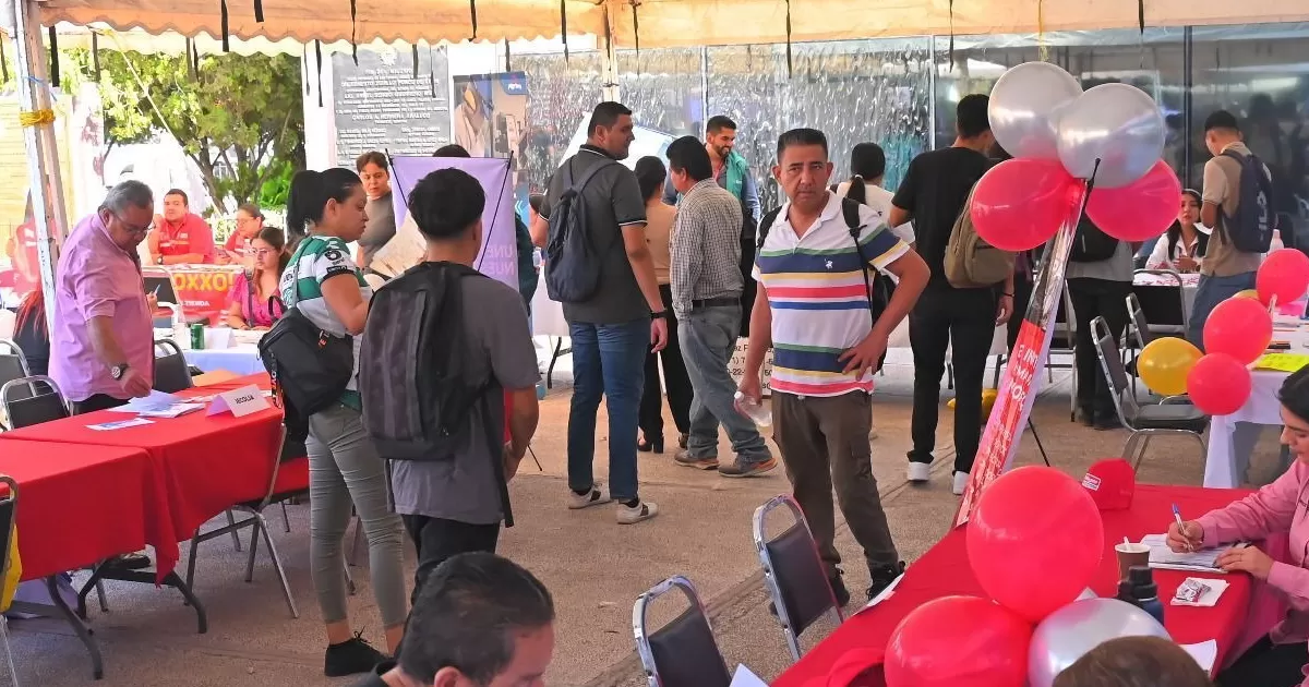 Se promovieron mÃ¡s de 600 vacantes de trabajos en la Primera Feria del Empleo Juventud 2024.