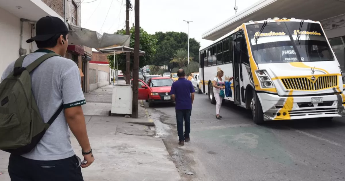 Aumento al costo del pasaje en Torreón sin definirse.