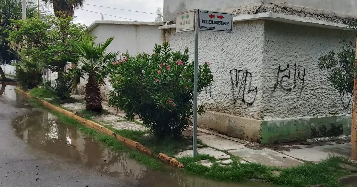 Atienden reportes de anegaciones en Torreón; lluvias continuarán