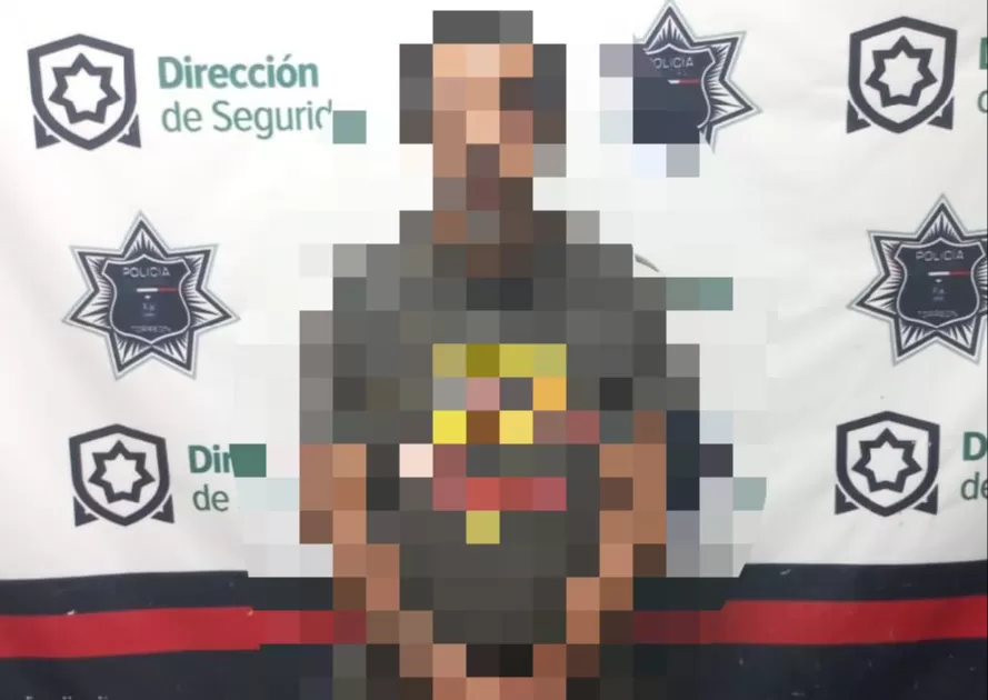 Un ciudadano solicitÃ³ el auxilio de los agentes ya que el hombre habÃ­a mostrado sus partes Ã­ntimas.