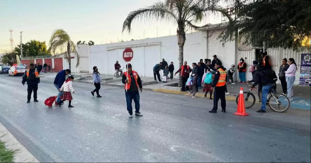 Durante el turno matutino se destinaron a un total de 120 elementos para guardar el orden.