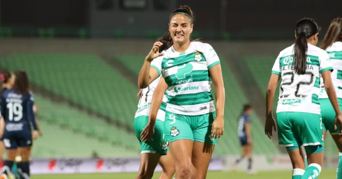En su primera etapa con las Guerreras, la delantera sumÃ³ 33goles en 90 partidos.