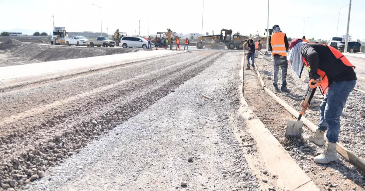 Bulevar de acceso a Costco registra avance del 95 por ciento