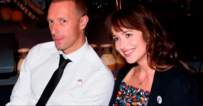 En redes ya se especulaba que tras siete aÃ±os de relaciÃ³n y un compromiso, el amor entre el lÃ­der de Coldplay y la actriz habÃ­a finalizado