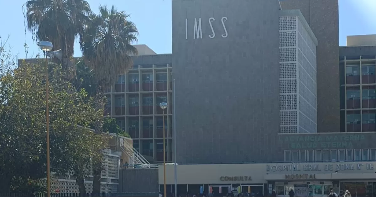 Afectan servicio de consultas en IMSS No. 16 de Torreón, acusan problemas con remodelaciones.