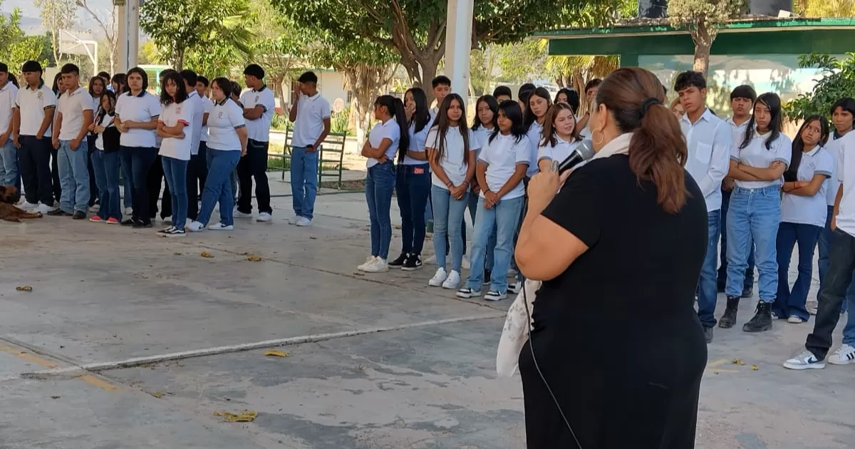 Van por apoyo social a jóvenes en la Laguna de Durango