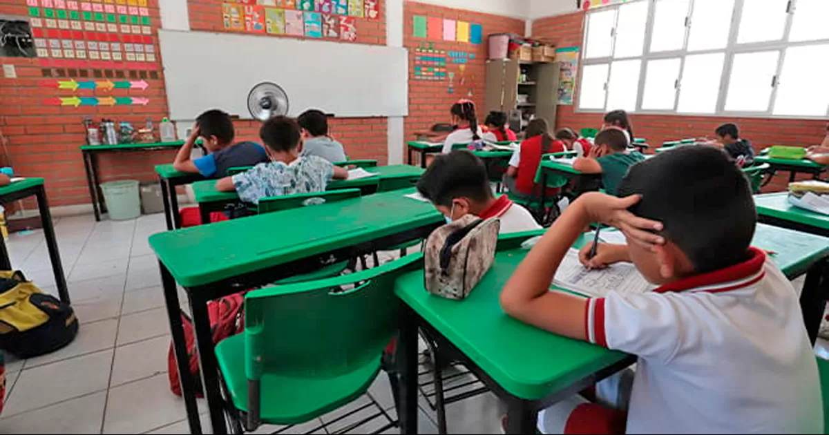 El 13 de septiembre es el DÃ­a de los NiÃ±os HÃ©roes, por lo que surgiÃ³ la duda entre estudiantes y padres de familia si habrÃ¡ clases.