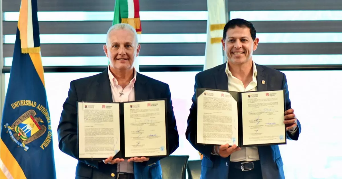 El Presidente Municipal dijo que el convenio tiene como objetivo elevar la calidad educativa de Torreón, e impulsar la investigación y el desarrollo de políticas públicas en coordinación con la máxima casa de estudios para beneficio de  15 mil alumnos de la Unidad Torreón.