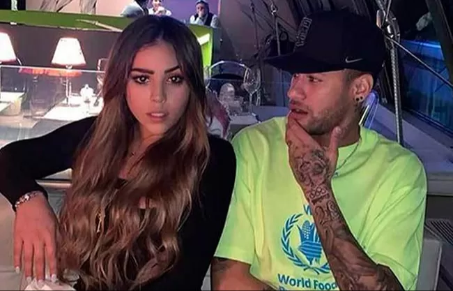 Danna reveló que salió con un futbolista, ¿Quién es?