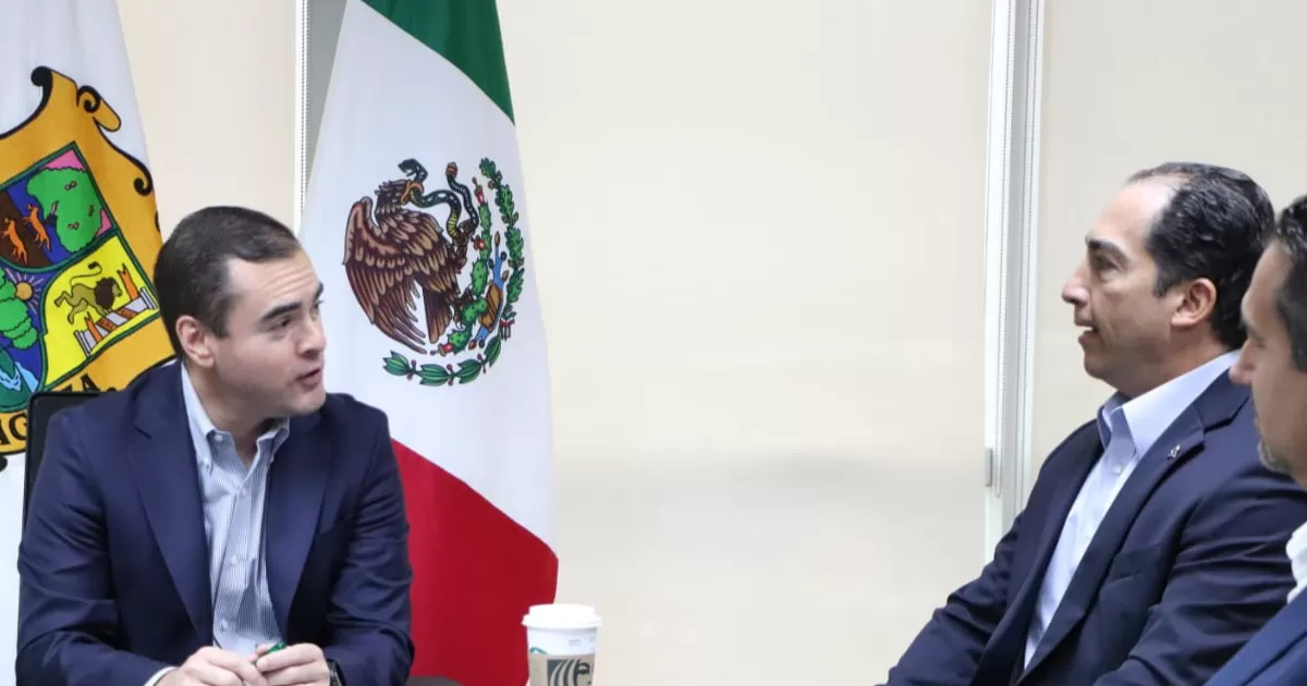 Luis Olivares, señaló que dentro de la dinámica de trabajo del gobernador Manolo Jiménez Salinas, está la de colaborar con aquellos consejos, cámaras y coordinaciones empresariales que tengan como objetivo sumar acciones positivas que promuevan el desarrollo económico del estado.