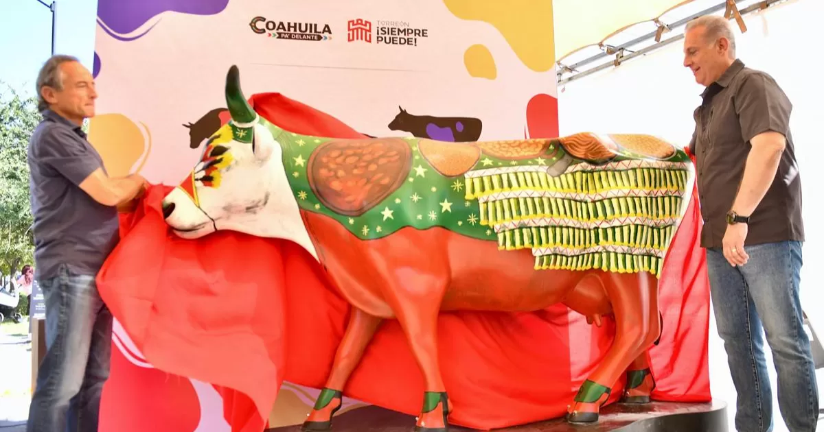 Inauguran CowParade México 2024 en Torreón