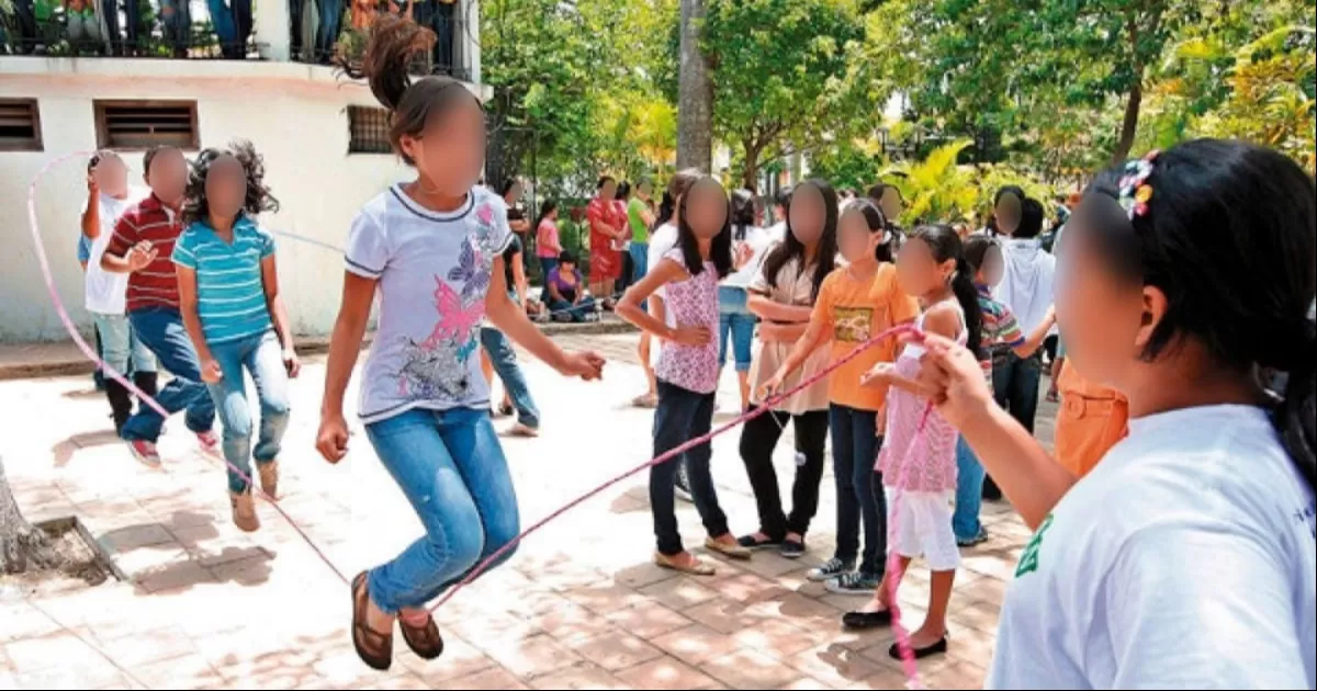 La funcionaria señaló que muchos de los accidentes ocurridos en casa, pueden evitarse si los padres o adultos, a cargo de los menores, están más al pendiente de las actividades que están realizando los menores.