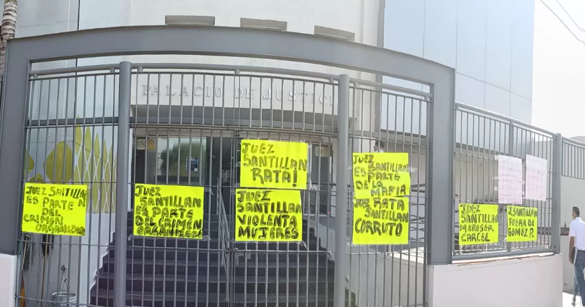 Las manifestantes adelantaron que las acciones de resistencia y protesta en contra de ese juez podrían seguir en los próximos días, esto al margen de las acciones legales que se tomen en su contra.