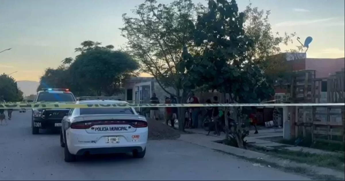 Menor de Torreón muere al caerle barda encima