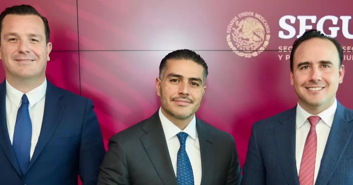 Se reúne gobernador Manolo Jiménez con Omar García Harfuch