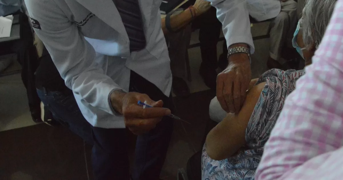 El secretario de salud en Coahuila, Eliud Aguirre Vázquez, dijo que un total de 970 mil dosis serán distribuidas en todos los rincones de la entidad.