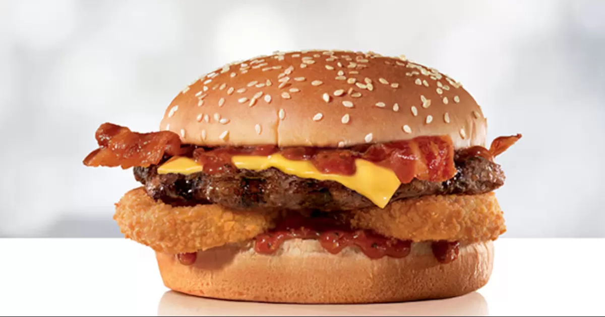 Solo hoy, dos por uno en esta hamburguesa de Carls Jr.