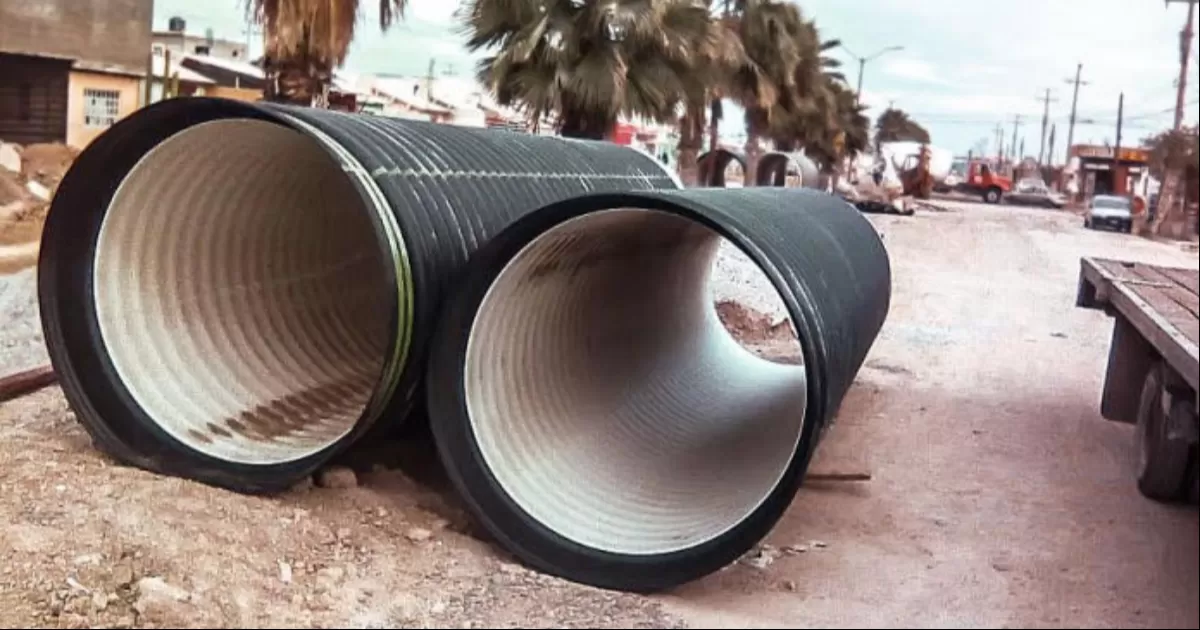 Va Torreón por reposición de tuberías