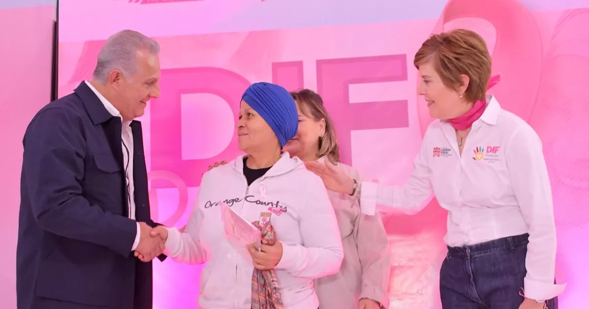 En su mensaje, el alcalde Román Albert Cepeda, Presidente Municipal expresó la importancia del cuidado de la salud de la mujer desde la prevención.