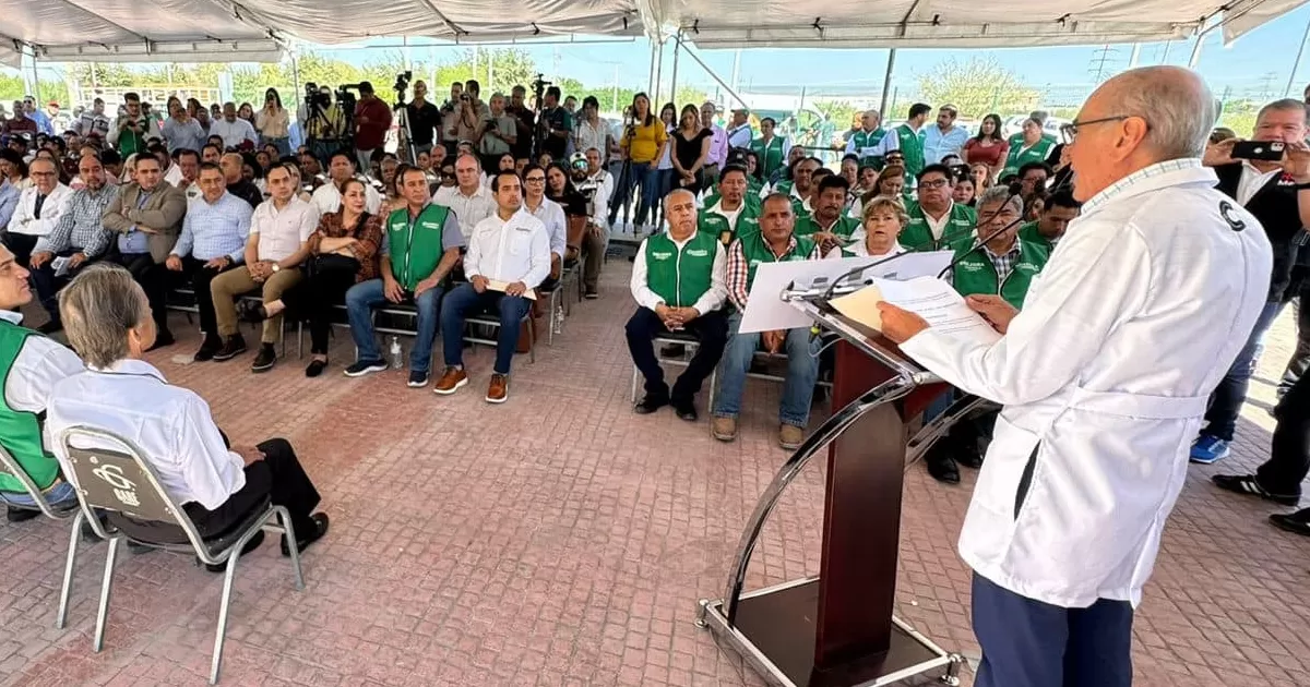 Secretaría de Salud entrega equipo e insumos para el combate del dengue