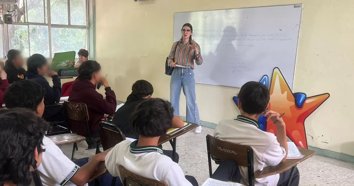 Sofía Carriedo García, titular del Instituto, informó que desde el inicio de este programa, se ha apoyado a cuatro estudiantes que han sido canalizados para recibir atención especializada, los cuales estudian en los siguientes planteles CETIS 47, CONALEP, DIES8, COBAED 35, mismo que han referido problemas en casa, desencuentros con la pareja, adversidades económicas o problemas de ansiedad.