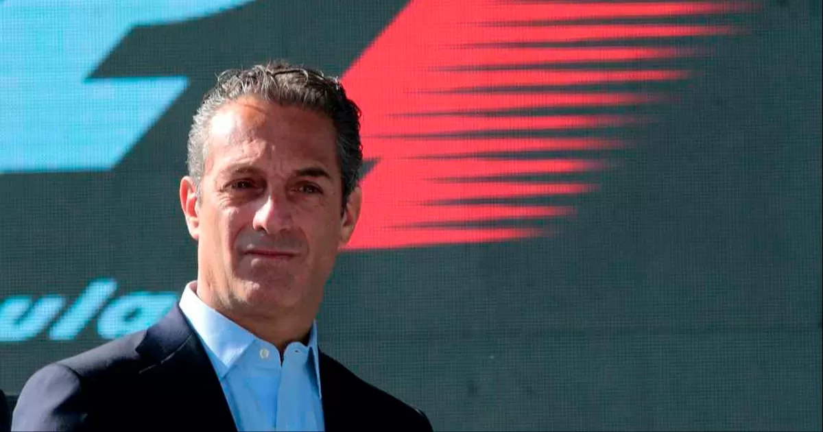 Slim Domit aclarÃ³ que el hecho de que ellos dejarÃ¡n su relaciÃ³n con Red Bull no significarÃ­a que un problema para Sergio PÃ©rez y tampoco que la EscuderÃ­a Telmex dejarÃ¡ de estar como su patrocinador.