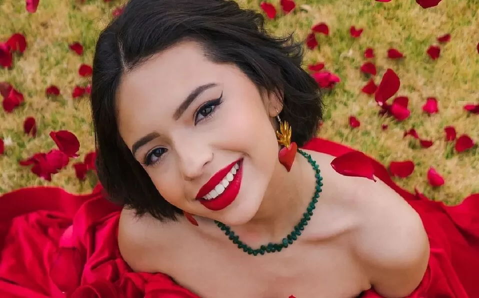 En los Ãºltimos dÃ­as los nombres de Ãngela Aguilar y Cristian Nodal debido a las recientes declaraciones de la cantante de trap argentina Cazzu.