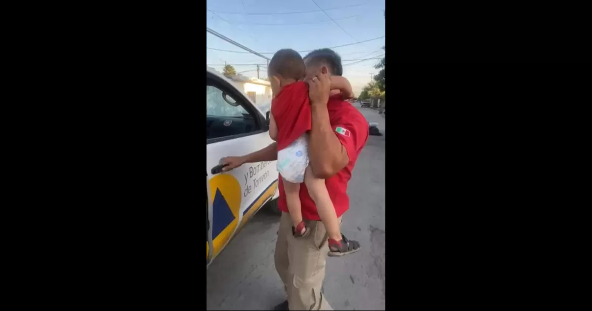 Rescatan a bebé que deambulaba en calles de Torreón