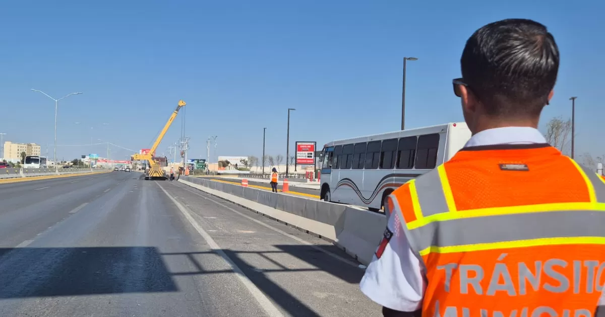 Luis Alberto Morales Cortés, director de Vialidad y Movilidad Urbana, dijo que el Municipio hizo con anticipación una labor de socialización para dar a conocer las diferentes rutas de acceso al nuevo centro comercial, y además desde el martes pasado hay presencia de tránsitos en esa zona.