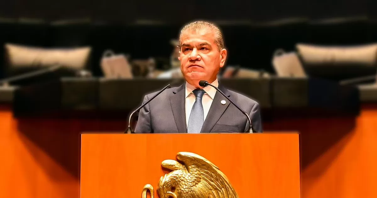 De acuerdo con la Red Nacional de Caminos (RNC) al cierre de 2023, en México hay 178,216.89 km de carreteras, 527,743.52 km de caminos rurales, 21,462.78 km de veredas y 124,983.66 km de vialidades urbanas; y de acuerdo con la Secretaría de Infraestructura, Comunicaciones y Transportes (SICT), la Red Carretera Nacional transporta a más del 96% de pasajero y al 56% de la carga de todo el país.