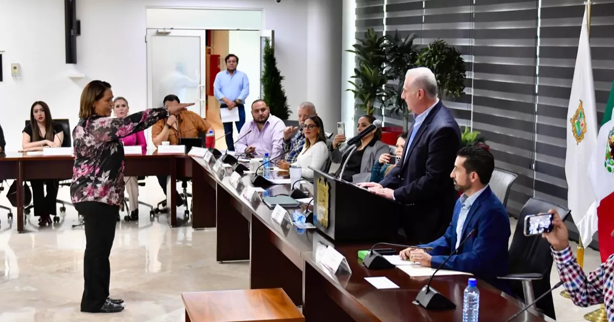 Darwich García, se desempeñaba anteriormente como directora de Pensiones en el Municipio de Torreón.