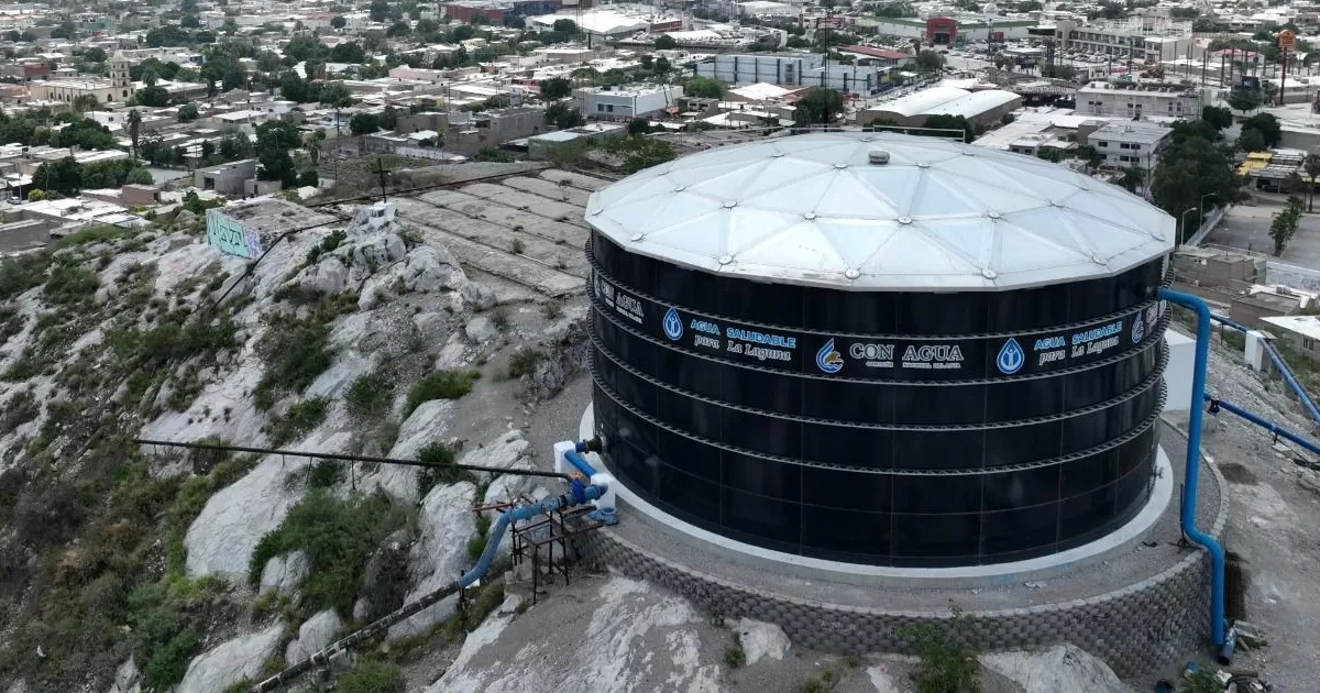 Por parte del municipio acudieron, Francisco Escalera Tostado, director del Sideapa, así como el Director de Obras Públicas, Juan Salazar Reyes, quienes presentaron el proyecto que incluye aspectos como:
