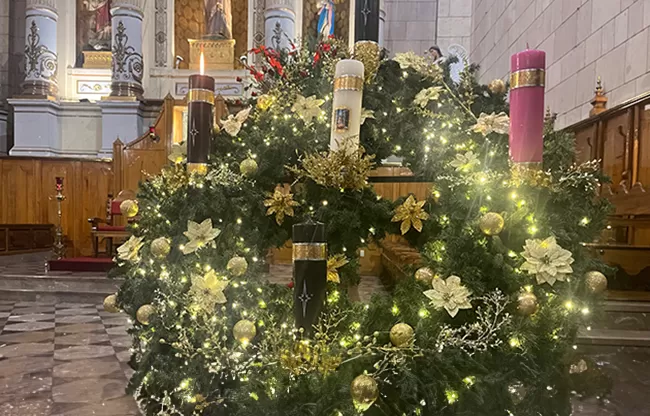 El tÃ©rmino Adviento proviene del latÃ­n adventus, que significa llegada, haciendo referencia a la espera del Salvador