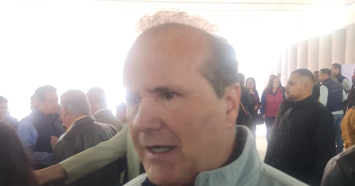 Miguel Ángel Algara, Secretario de Infraestructura, Desarrollo Urbano y Movilidad, informó que a nivel local, se espera concretar la obra de Abastos – Independencia donde se planea la construcción de un paso a desnivel.
