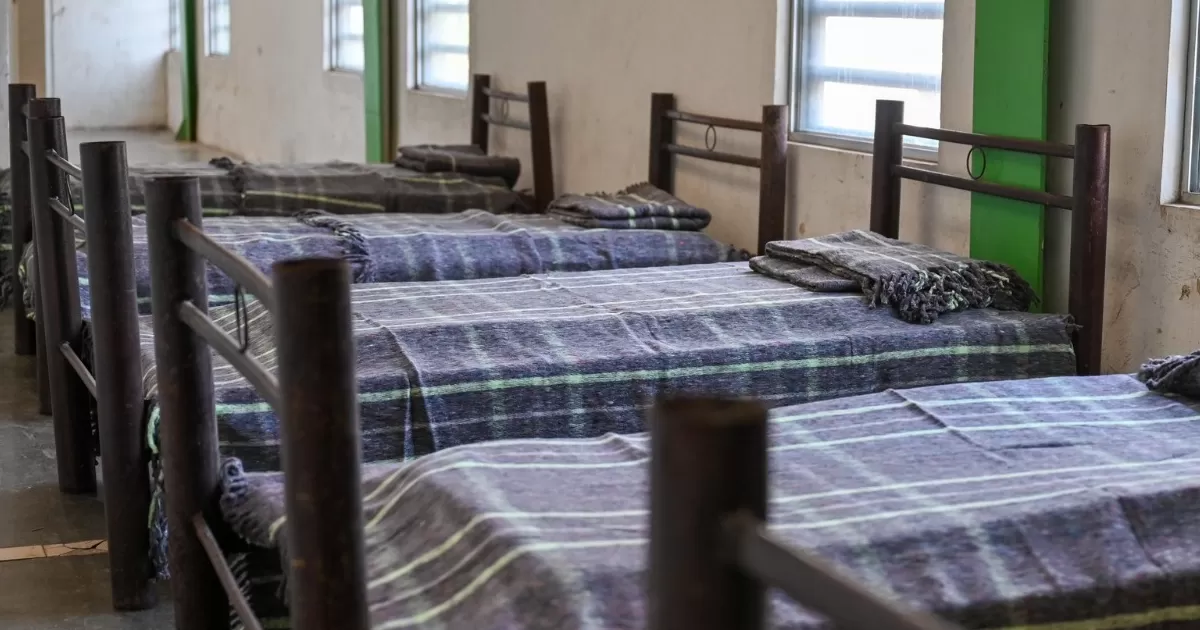 El refugio estará disponible mientras las condiciones climáticas lo requieran, reafirmando el compromiso del Ayuntamiento de Lerdo con la seguridad y el bienestar de sus habitantes.