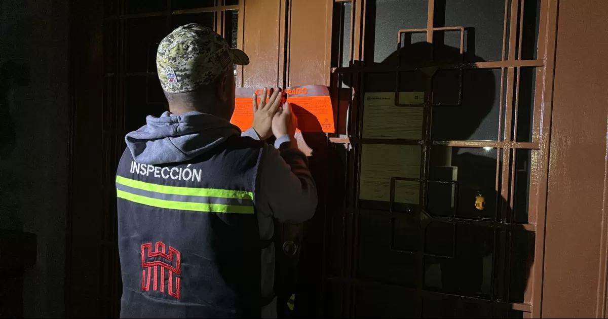 Otra vez detectan menores consumiendo alcohol en fiesta clandestina
