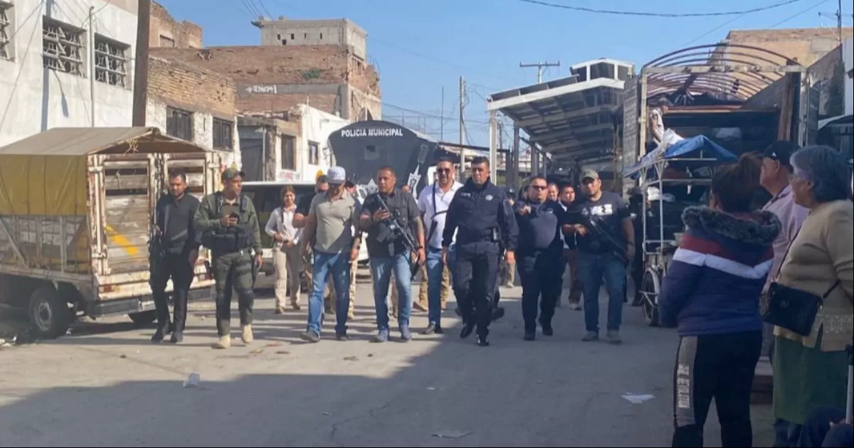 Disparan y lesionan a hombre en Mercado Alianza de Torreón