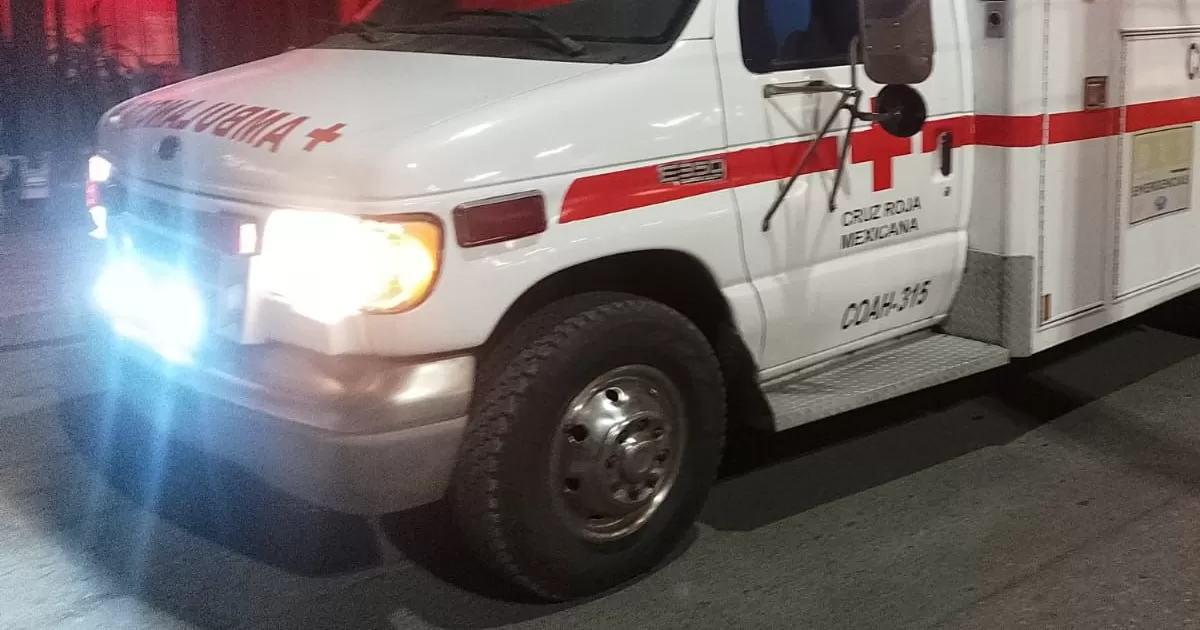 “Tragafuegos” con quemaduras tras derramarse gasolina en el pecho en Torreón