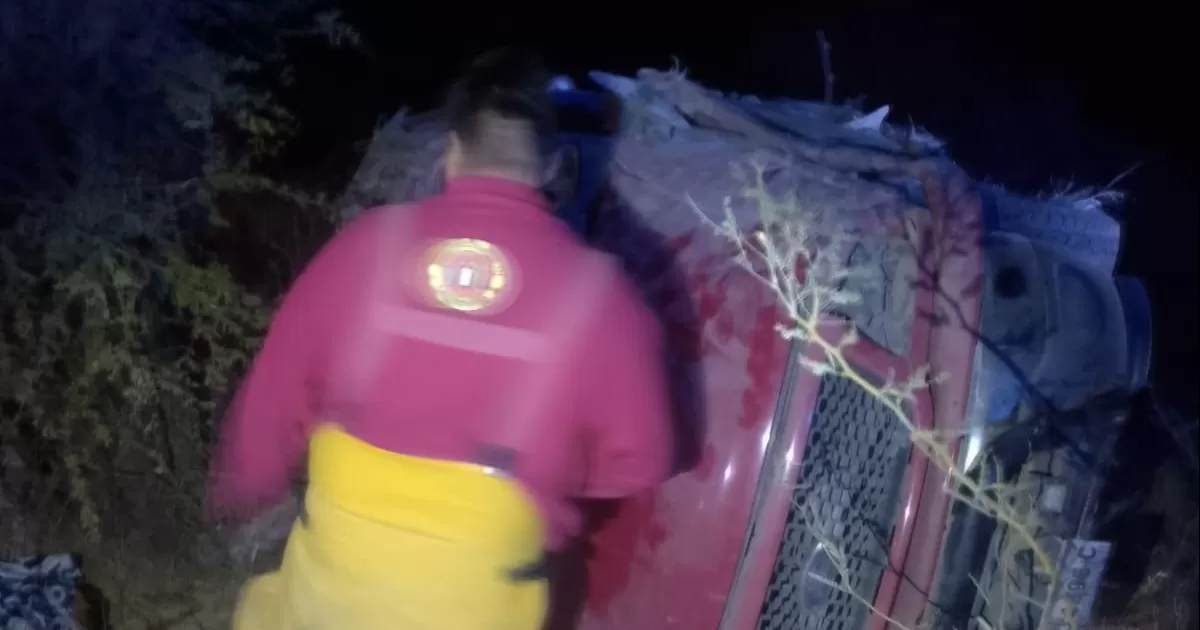 Muere conductor ebrio en volcadura; se dirigía a comprar mas alcohol en Lerdo, Durango