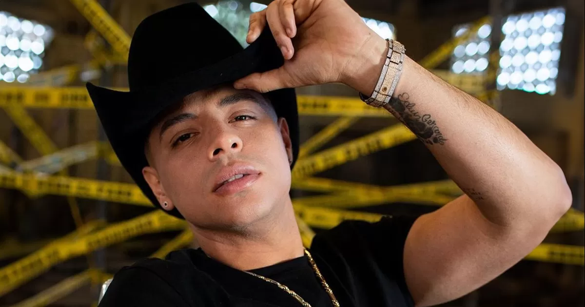 Eduin Caz revela cuánto paga de multas por pasarse en los conciertos de Grupo Firme