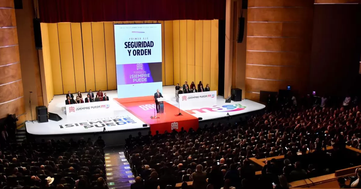 Presenta Román modelo "Torreón Más"