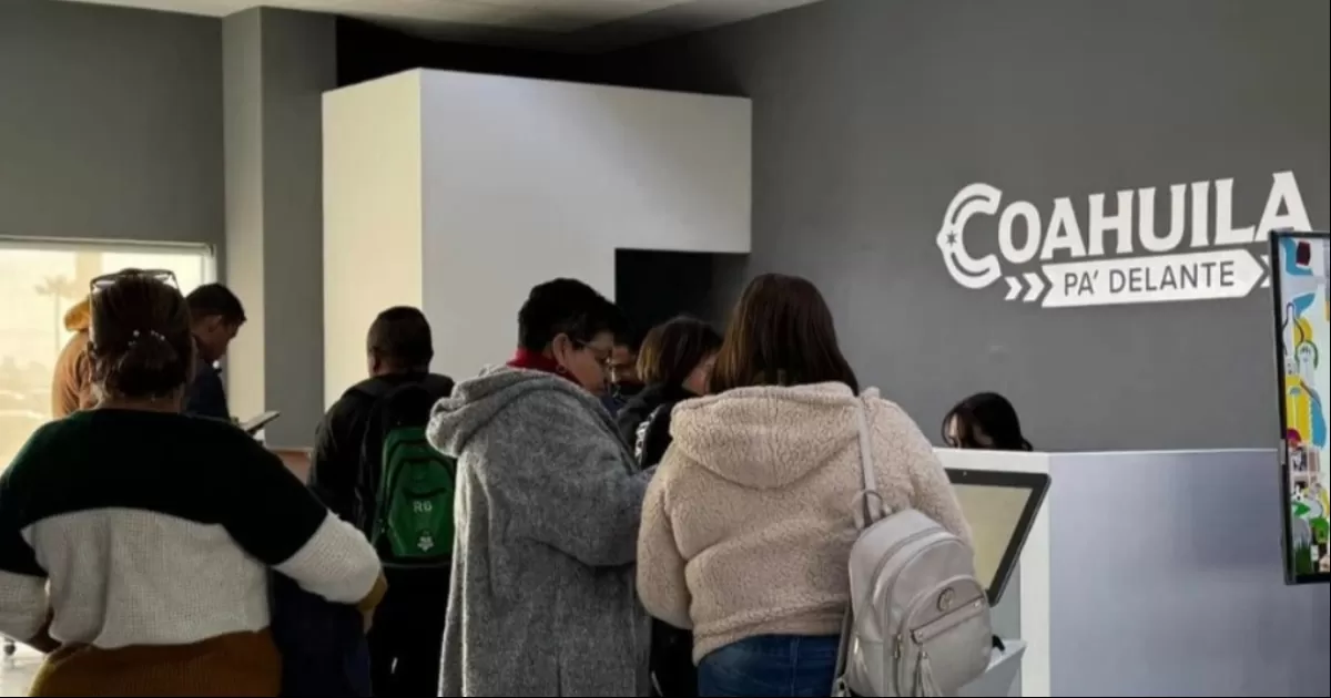 El funcionario, informó que la falla se originó por la alta demanda que se presentó una vez que los módulos fueron habilitados en los diferentes puntos.