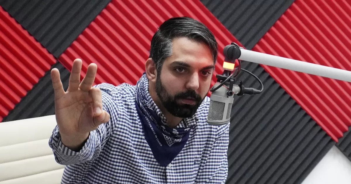 El encargado de la taquería confirmó que estuvo en ese lugar el lunes pasado, y no hace una hora como él asegura en sus publicaciones,  lo que a su parecer  deja en evidencia la simulación y el manejo engañoso del alcalde hacia la ciudadanía de Torreón.