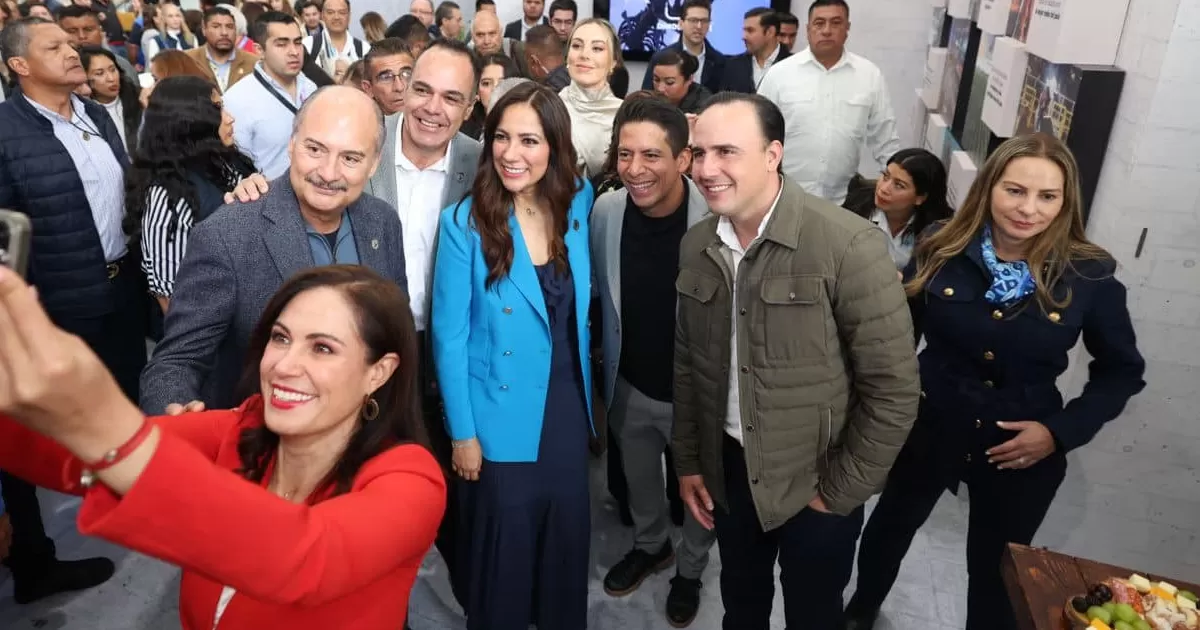 En el evento inaugural, luego de cortar el listón de apertura, se le dio la palabra al gobernador Manolo Jiménez, donde manifestó que a Coahuila se le conoce como un estado industrial, uno de los principales productores de vehículos en el país, de autopartes, de carros de ferrocarril, de leche o plata refinada, pero, indicó, no es lo único que pueden presumir y promover del estado.