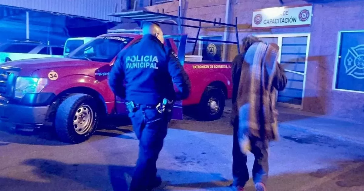 El titular de la dependencia, Jorge Luis Juárez Llanas, informó que principalmente han acudido a las calles a dejar cobijas y entregar alimento y bebidas calientes, en el caso las personas que viven a la intemperie, sin embargo la principal encomienda es invitarlos a que vayan a los diferentes refugios.