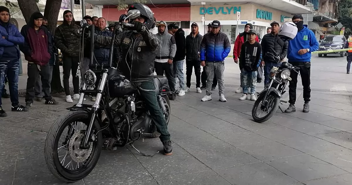 Luis Alberto Morales Cortés, director de la dependencia, recordó que en la anterior Administración fueron 5 mil 464 motociclistas capacitados en el manejo preventivo y defensivo, contabilizando 189 generaciones graduadas.