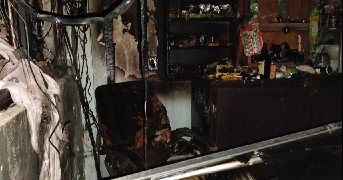 Incendio en miscelánea moviliza a bomberos de Torreón