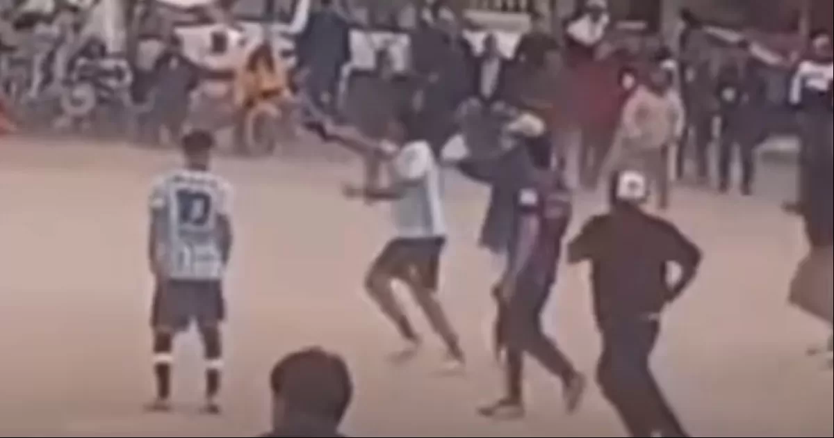 Se trató de un juego de semifinales donde previo al arranque, presuntamente el equipo local amenazó a sus rivales que provenían de el ejido Estación Viñedo, perteneciente a Gómez Palacio.